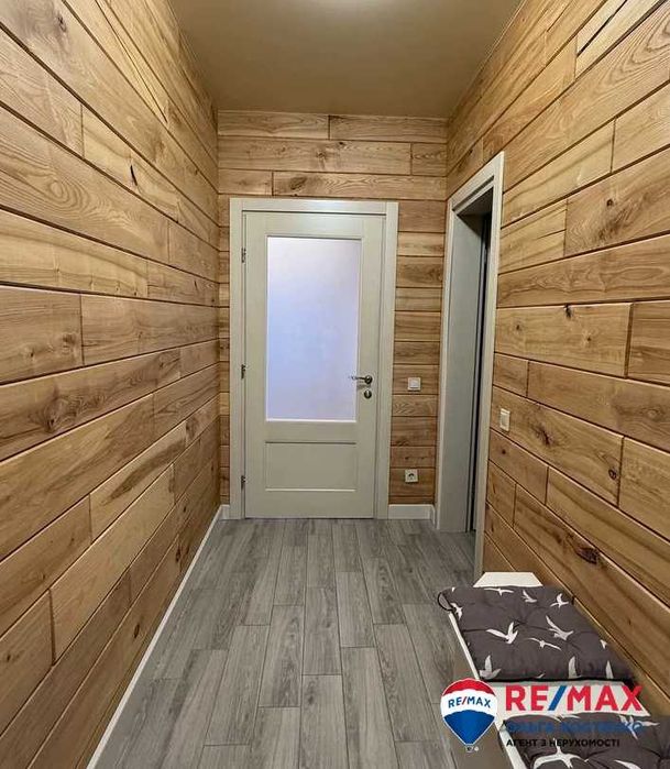 Будинок 235 м. 18 сот. Глеваха. 17 кВ. Газ. Ремонт. Меблі Автономність
