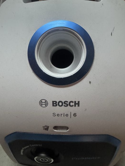 Aspirador Bosh Serie 6 Pro silence
