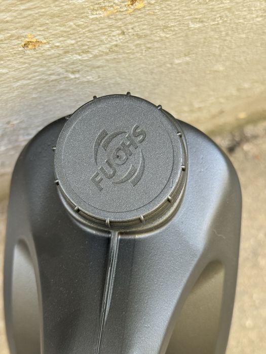 Óleo de motor 15W-40 FUCHS