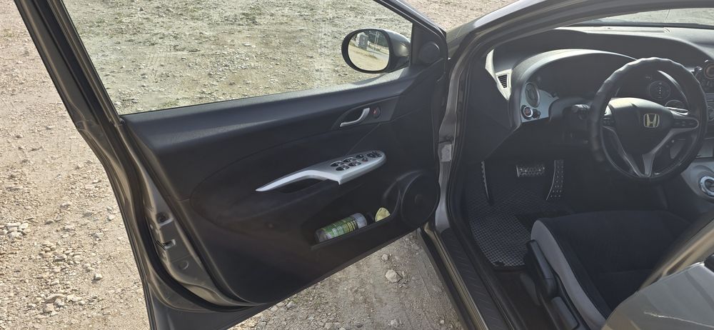 Honda Civic 8G 5D