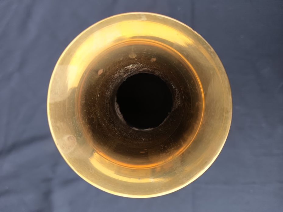 Stary mosiężny wazon