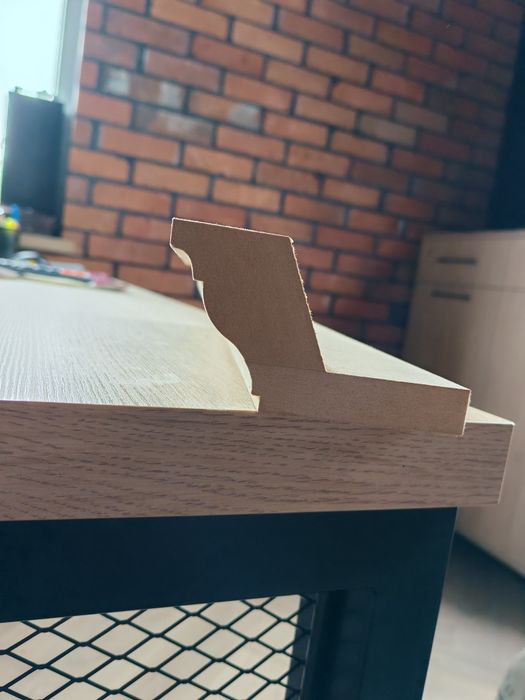 Korony meblowe  mdf