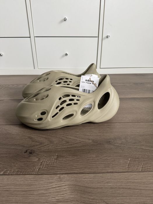 Adidas Foam Runner Stone Salt GV6840 оригінал
