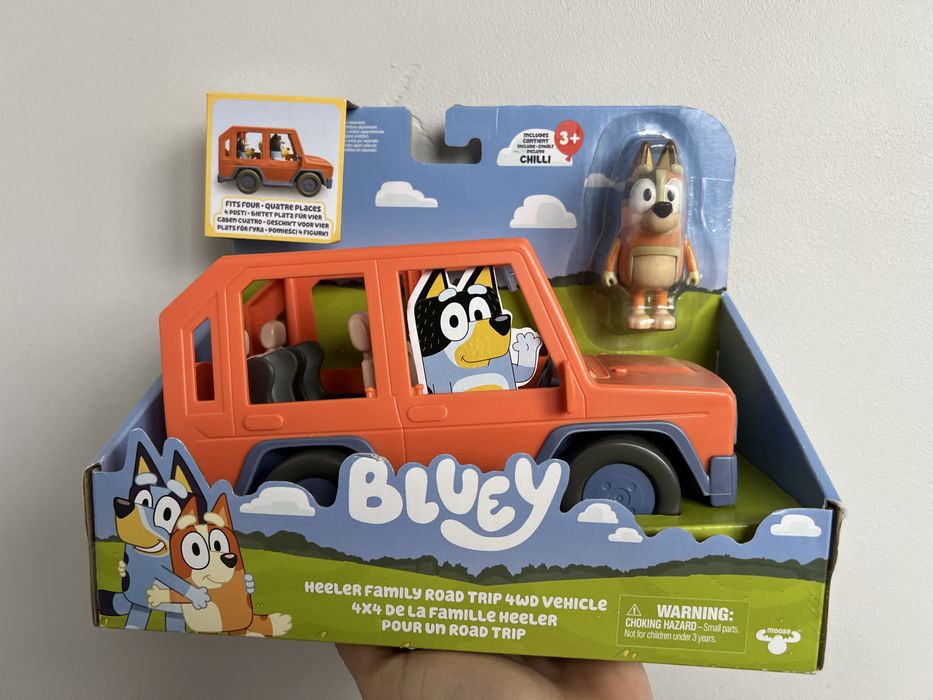 дитяча іграшка машинка Блуї Bluey
