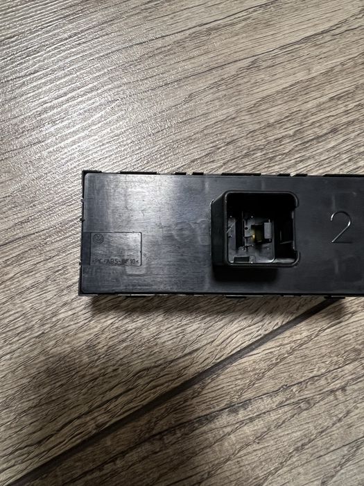 Кнопки, блок склопідйомників VW Passat B7 CC Golf 6 Jetta