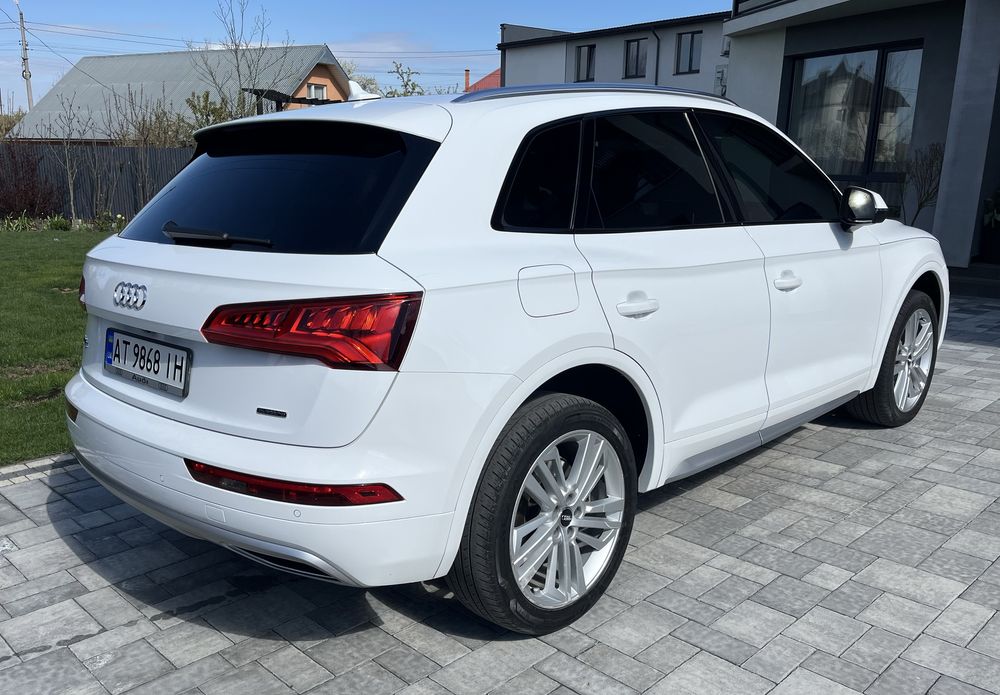 Audi Q5 Premium Plus