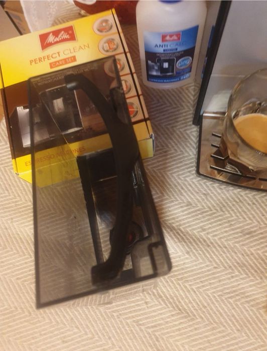 Кавоварка Кавомашина Melitta Caffeo Solo Perfect Milk капучінатор