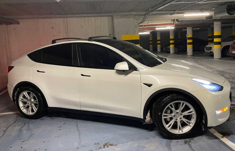 Bagażnik dachowy do TESLA Model 3 2017-