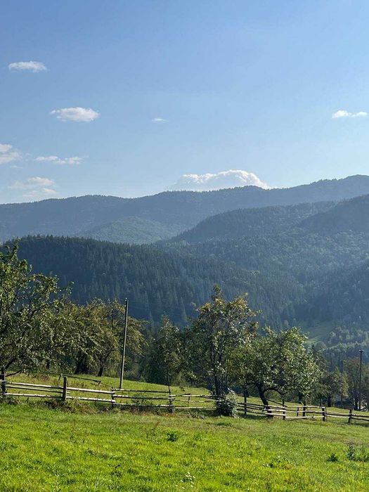 Видова ділянка 21сот під будівництв в горах, с.Микуличин,від власника!