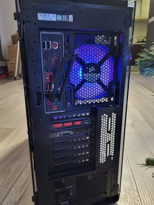 Komputer gamingowy klasy premium i9-9900K 64GB GTX 1080 Ti