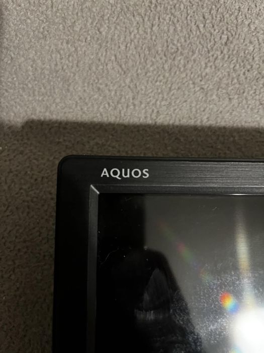 Sprzedam TV Sharp AQUOS 32" – uszkodzony