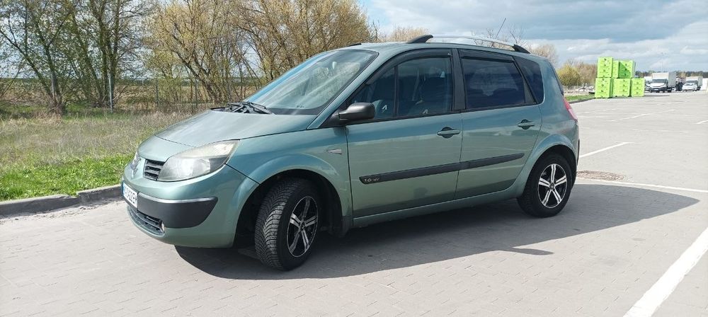 Продам авто рено меган