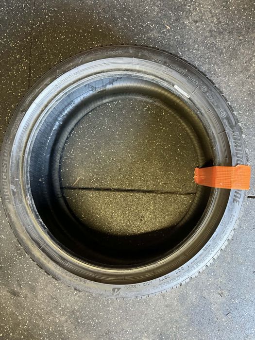 225/40/18 BRIDGESTONE BLIZZAK LM005 M+S 92V pojedyńcza!!!