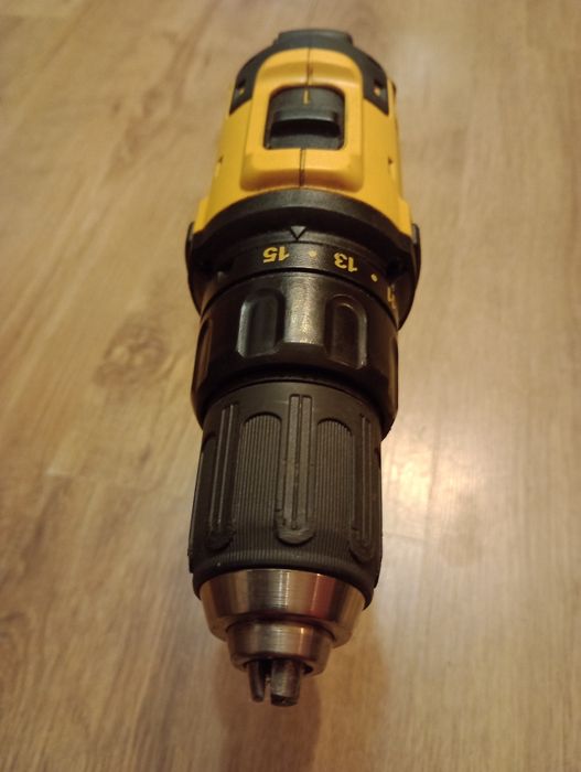 Wiertarko wkrętarka DeWalt DCD 780