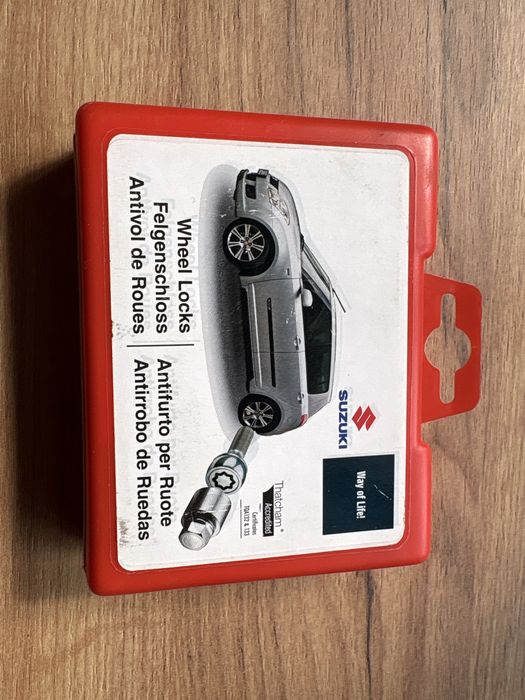 Śruby zabezpieczające Suzuki