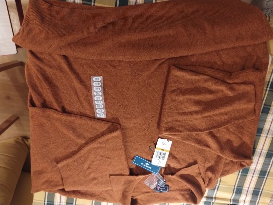 Sweter męski 4 X-Large firmy Dockers
