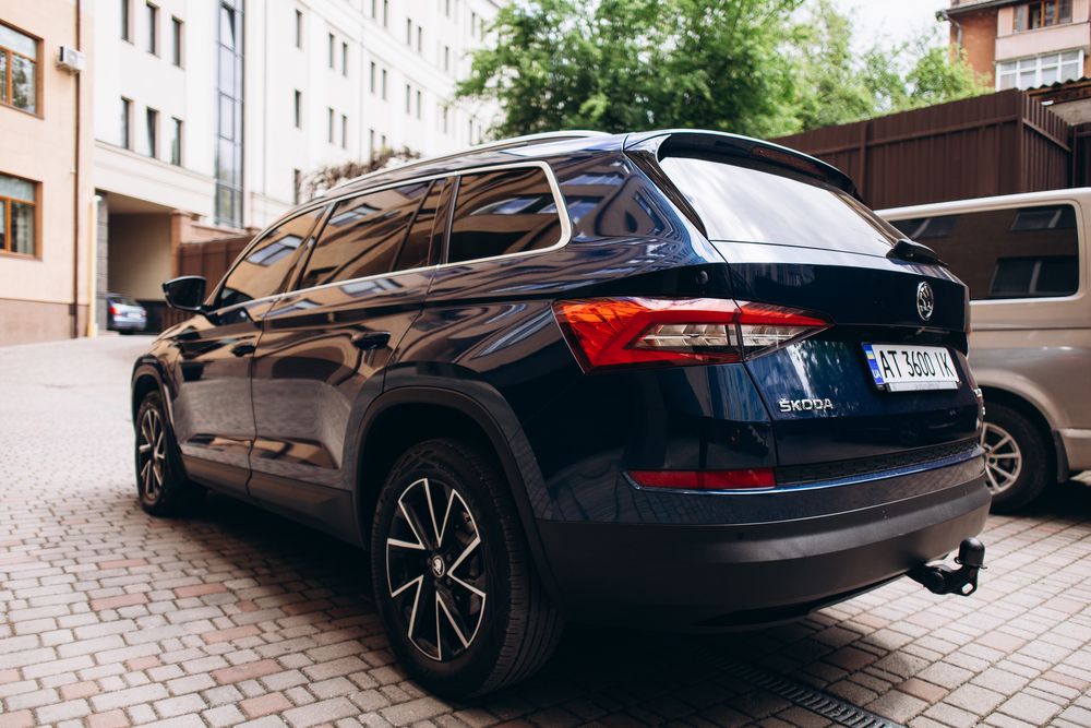 Продаю власний автомобіль