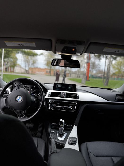 Продаж/обмін BMW F30 320I у гарному стані