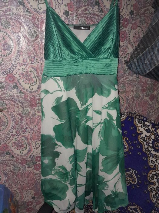 Сукня.    плаття