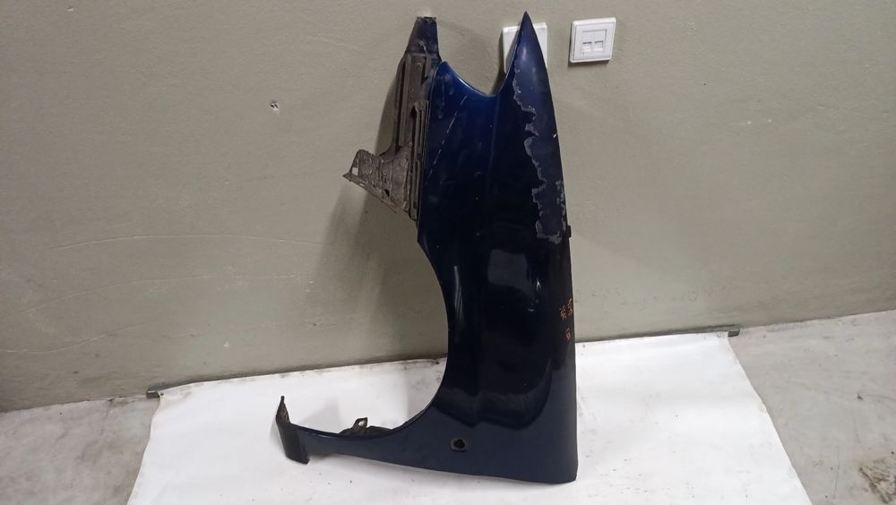 Guarda-lamas esquerdo SEAT Cordoba Vario (6K5)