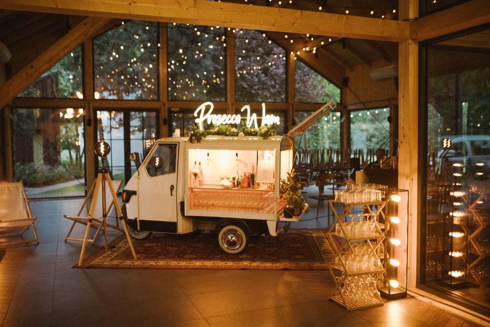 Prosecco Wam - drink Van, bąbelki na Twoje wesele, event. Warszawa.