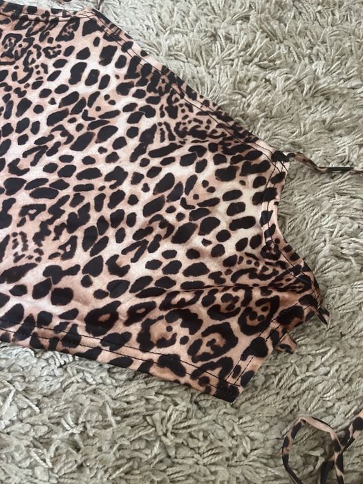 Жіноча безрукавка з леопардовим візерунком