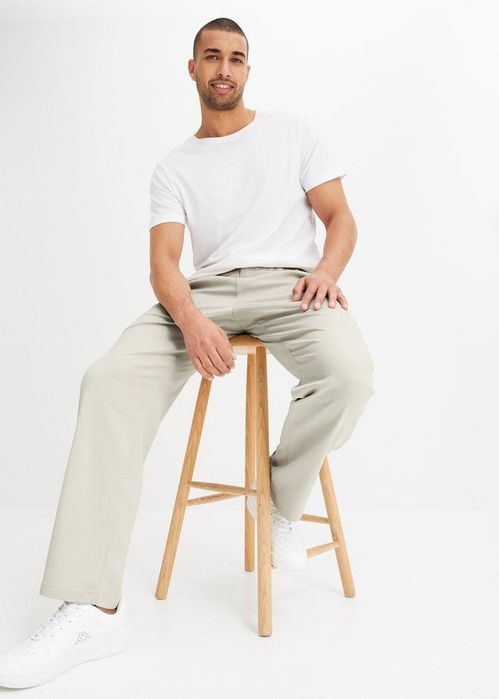 B.P.C męskie spodnie piaskowe proste r.52