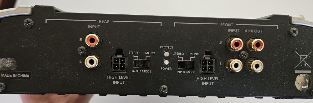 Vendo subwoofer sony e amplificador JBL 75.4