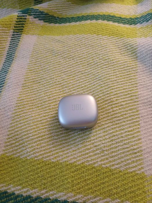 Навушники JBL Live Pro 2