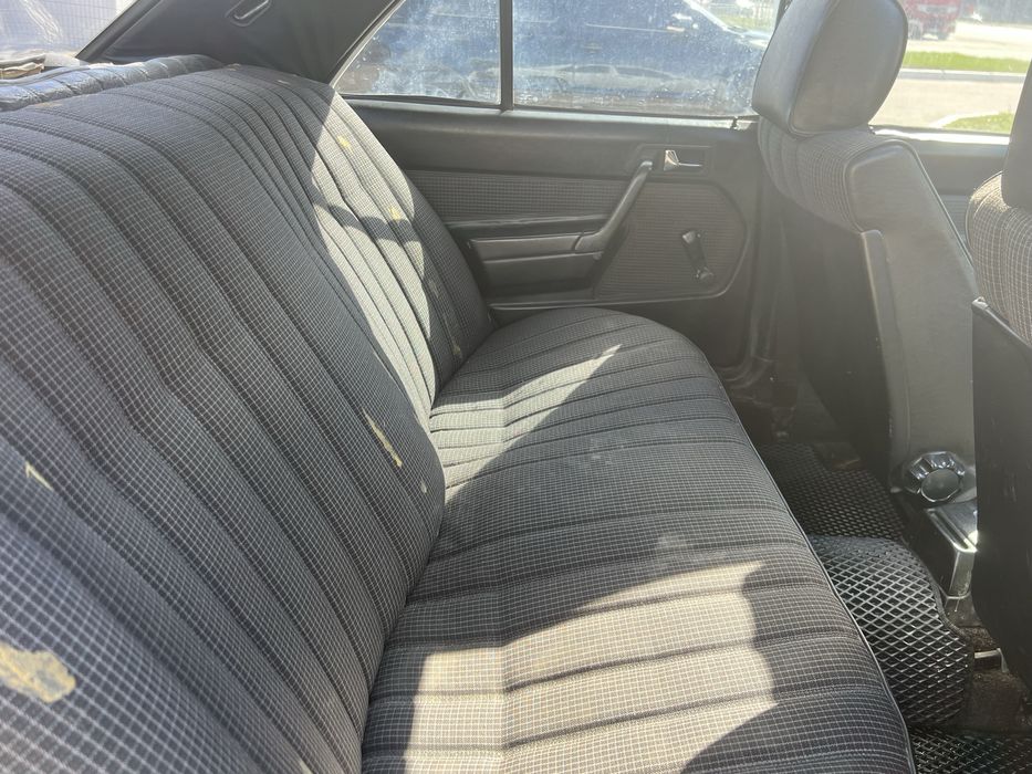 Продам Mersedes 190