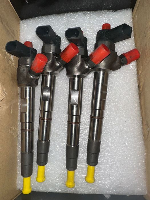 Wtryskiwacze VW Audi Seat Skoda 2.0 Tdi 04L130277AC