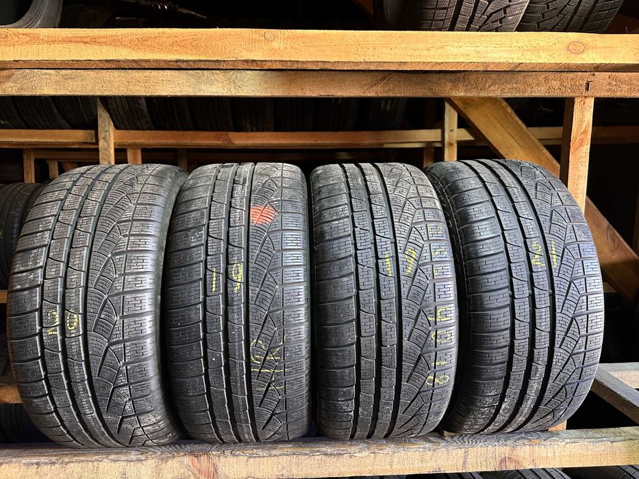 Шини зима 255/40R18 PIRELLI SOTTOZERO WINTER 240 4шт 7,5+мм