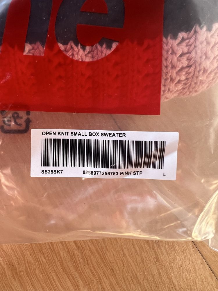 Supreme Loose Gauge Stripe Small Box Sweater Benfica • OLX.pt Supreme Loose Gauge Stripe Small Box Sweater Benfica • OLX.pt