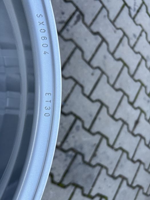 5/112 R20 Audi Q7 , E-Tron , A7 / VW Touareg / BMW X5 G05