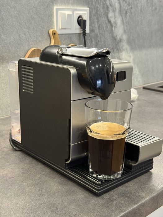 Ekspres kapsułkowy De'Longhi EN 520.S