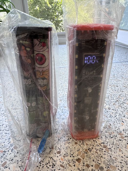 Павербанк на елементах Tesla 21700 та 18650