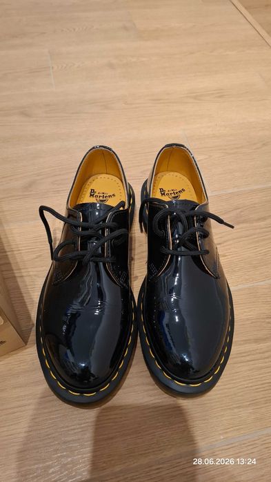 Dr. Martens 40 lakierowane