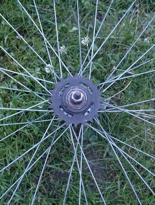 Koło tylne do roweru 28 cali Łucznik 1954r