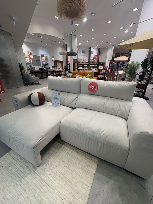 Sofá Gato Preto modelo Deep