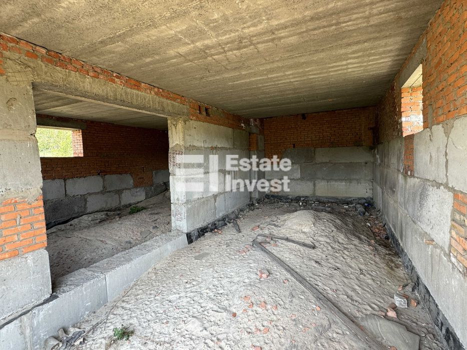 Продаються 2 будинки за ціною одного, с. Литвинівка, 35 км від Києва