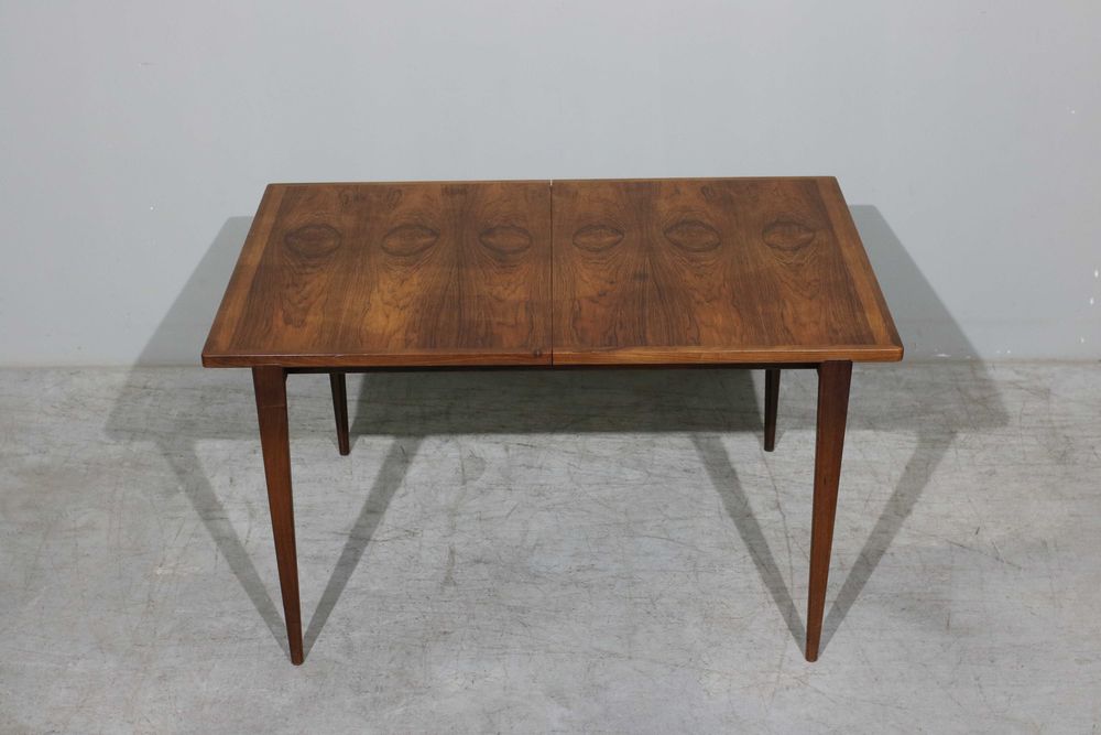 Mesa Extensível Henry Rosengren Hansen em pau santo