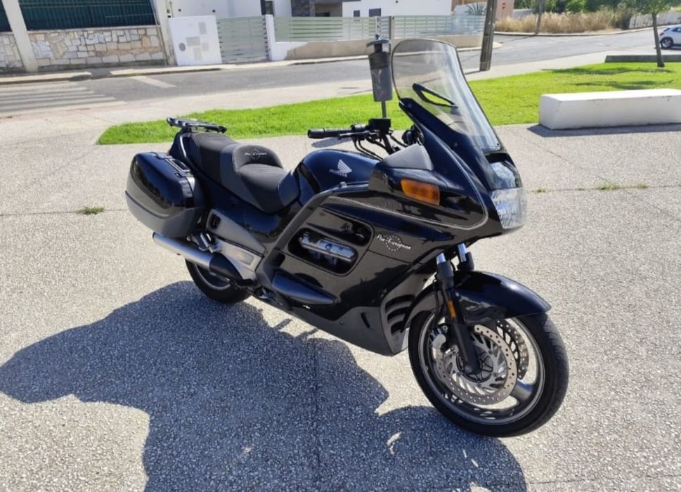 Honda Pan European