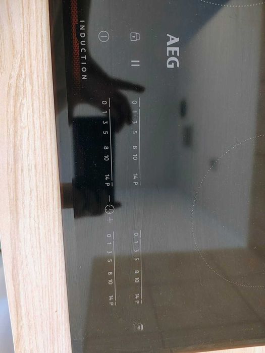 Płyta indukcyjna AEG IKB64410FB SLIM-FIT