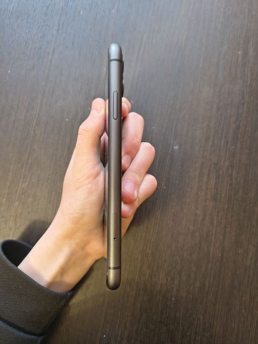 Iphone 11 64gb iCloud