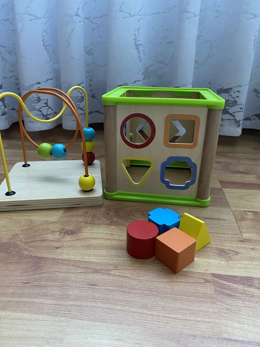 Іграшка-сортер