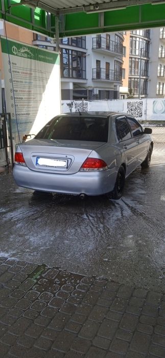 Мітсубіши ланцер 9 обмін