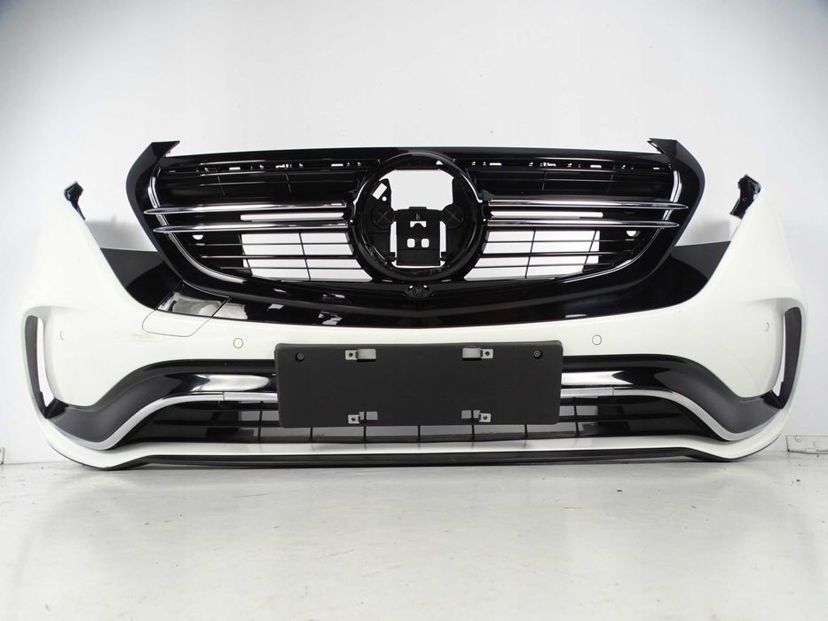Mercedes EQC W293 Бампер передній
