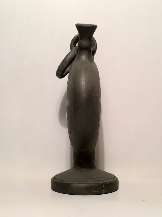 MORINGUE - assinado R. Bisalhães - antigo - 15,5x10,5x6,5 cm/s