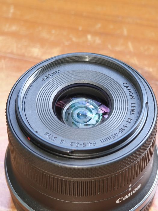 CANON RF-S 18-45mm F4.5-6.3 IS STM