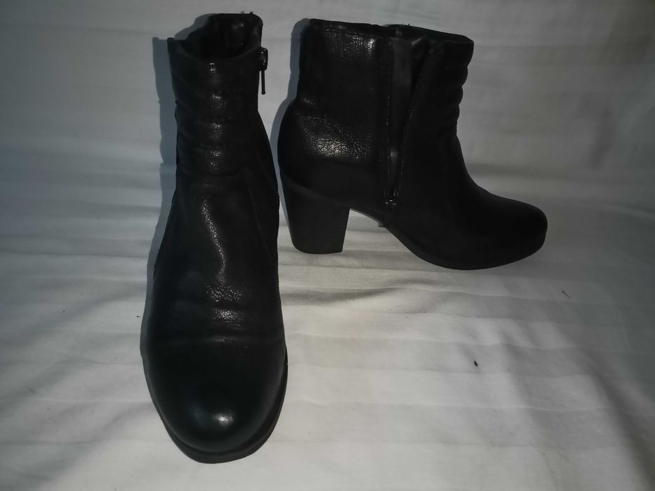 Clarks roz. 38 /UK 5 D/ - dł.wkł. 25 cm- skóra